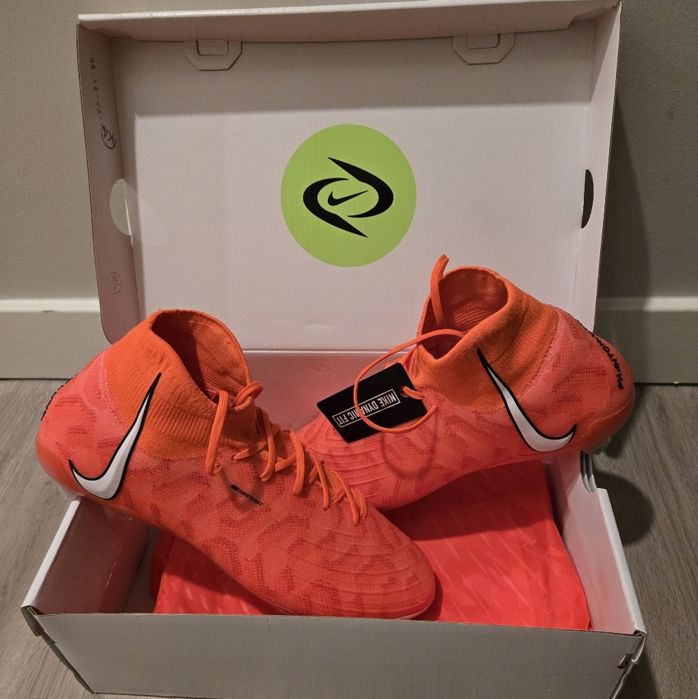 Nike Women's Phantom Luna Elite FG - 12 Women - 10.5 Men - Brand New In Box